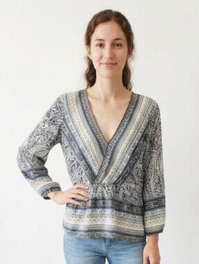 Hem & Thread Blue and Ivory Paisley Wrap Blouse Size L